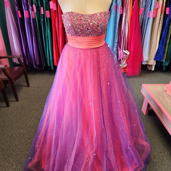 Mori Lee 91002 Size 14 Wild Berry Ballgown Prom Dress/Formal Gown - Picture 1 of 9